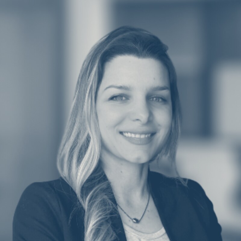 Portrait - Laurie