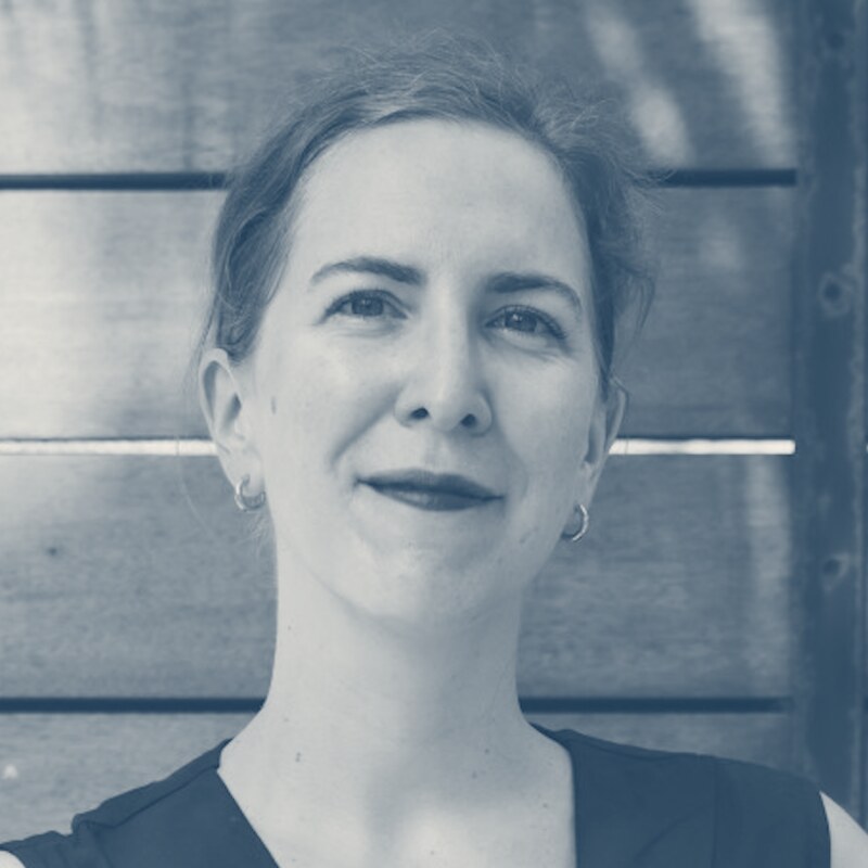 Portrait - Caroline